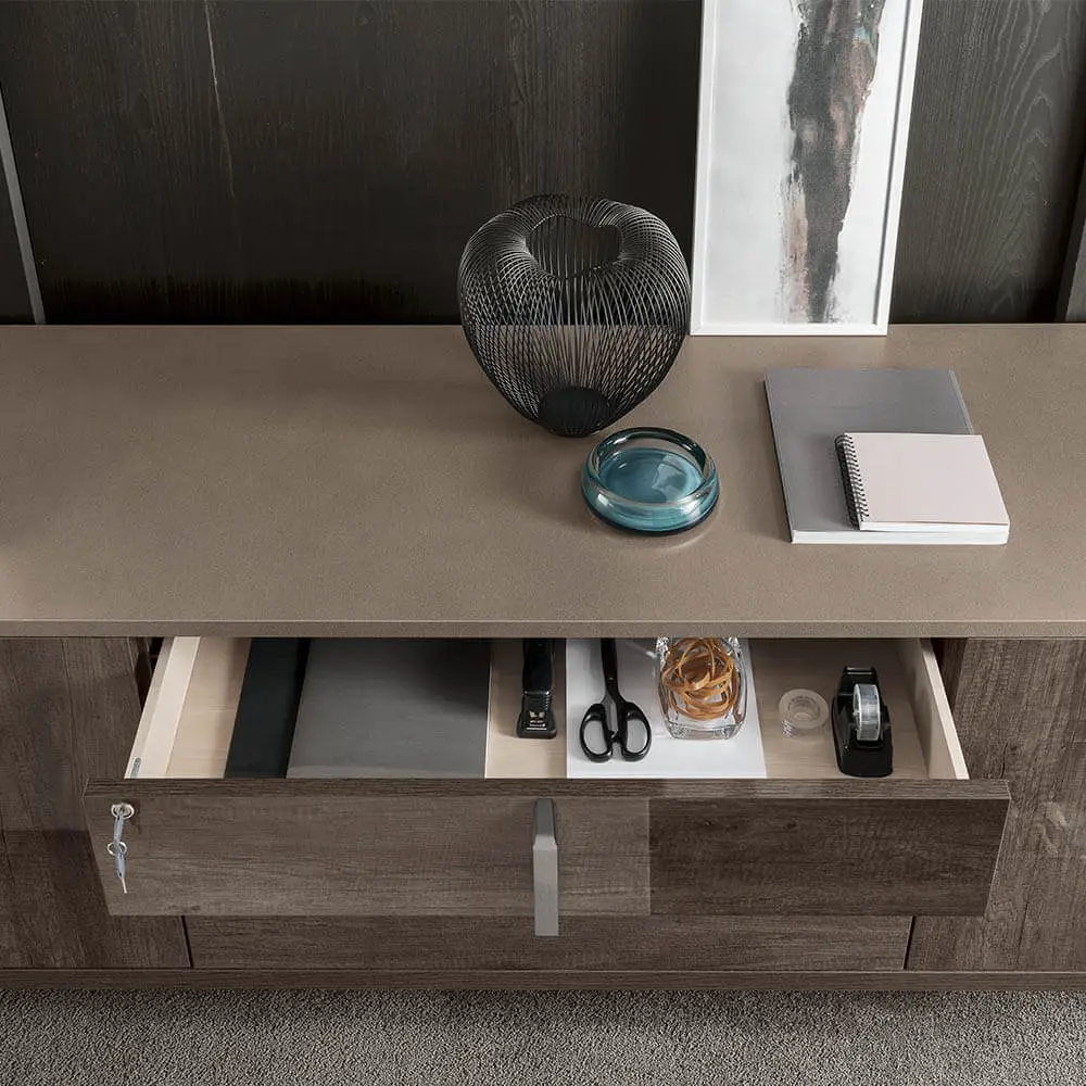 mtra7 credenza