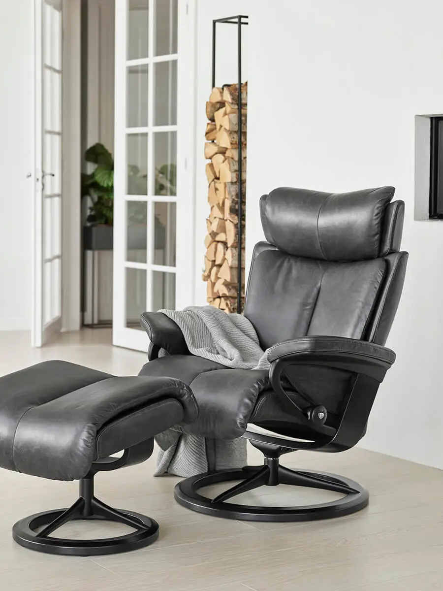 stagedrecliner_MAGI_blk