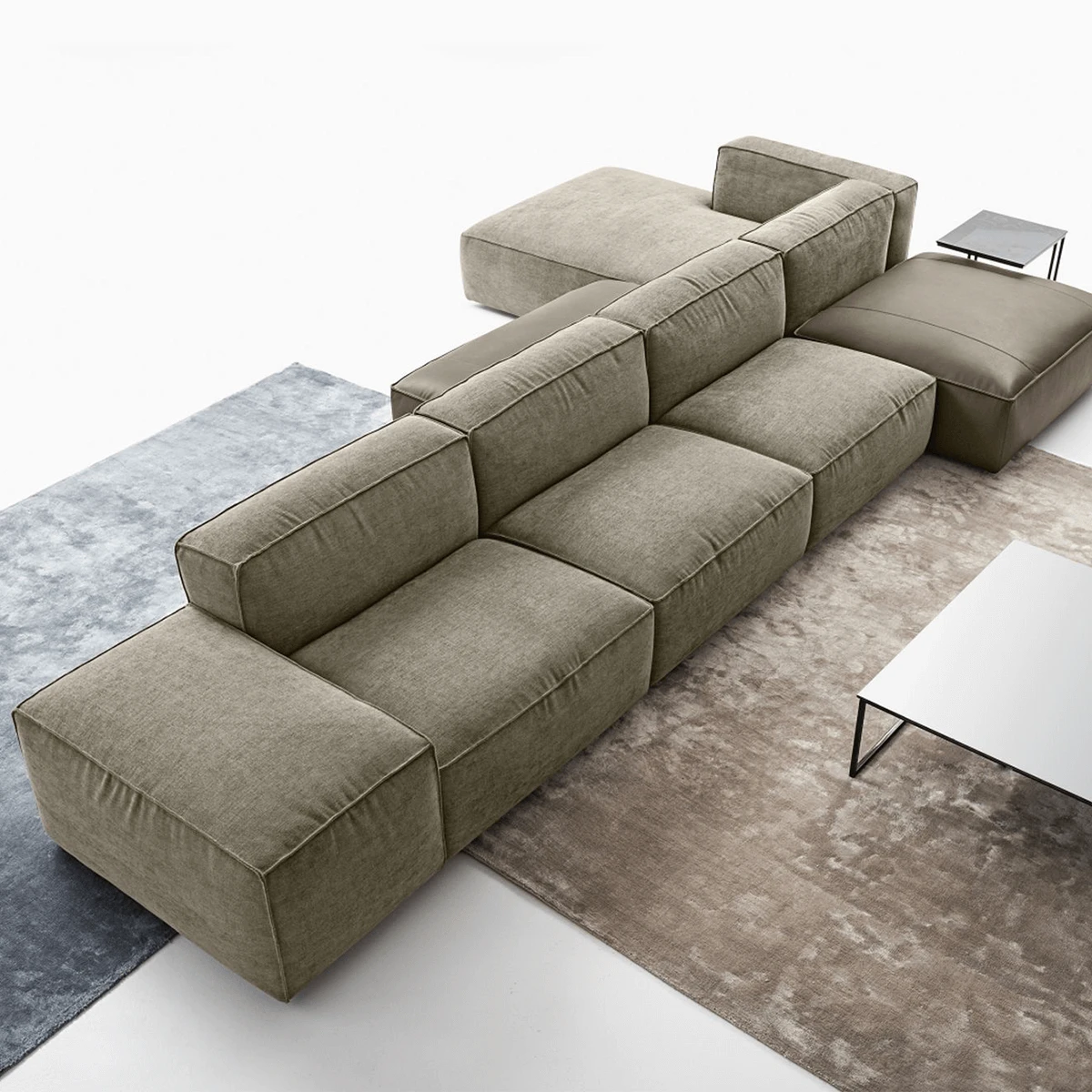 stagedsectional_CAIROLI