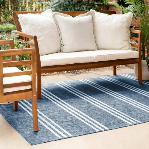 Modern outdoor area rug carpet.